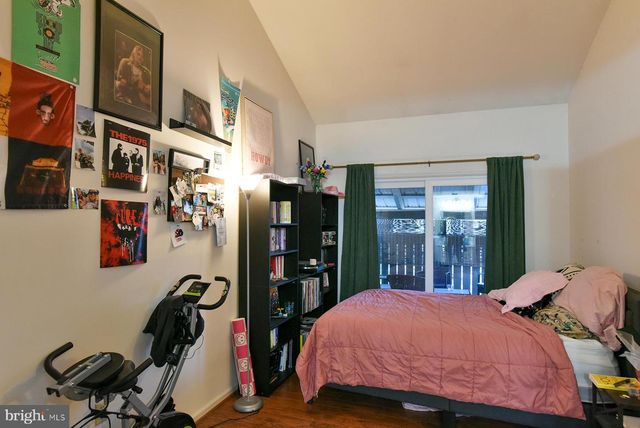 1507 KENSINGTON DR, Hagerstown, MD 21742