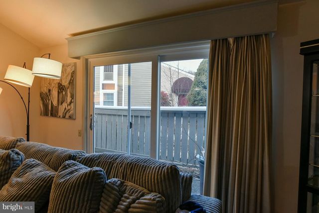 1507 KENSINGTON DR, Hagerstown, MD 21742