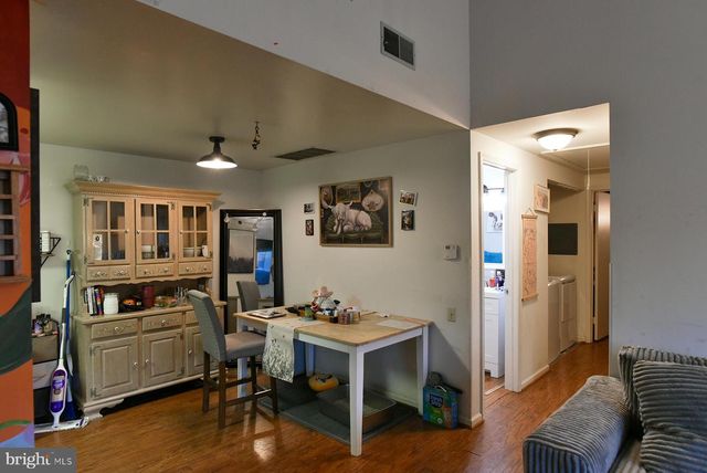 1507 KENSINGTON DR, Hagerstown, MD 21742