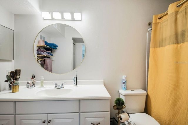 738 CREST PINES DRIVE 726, Orlando, FL 32828