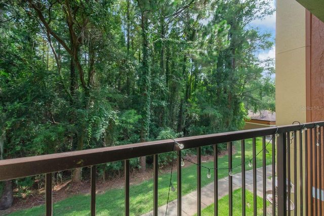 738 CREST PINES DRIVE 726, Orlando, FL 32828