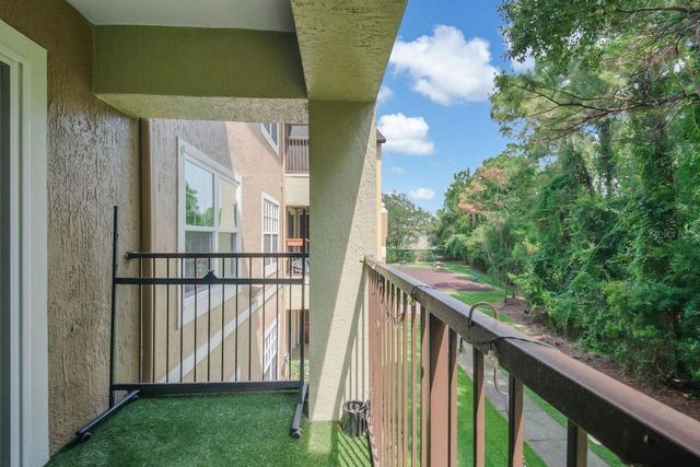 738 CREST PINES DRIVE 726, Orlando, FL 32828