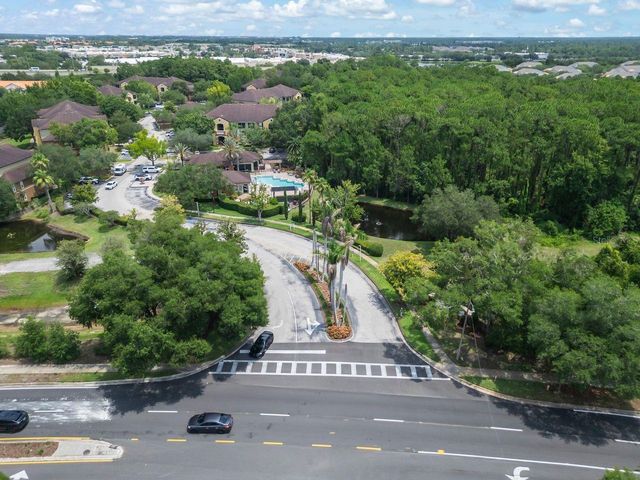 738 CREST PINES DRIVE 726, Orlando, FL 32828