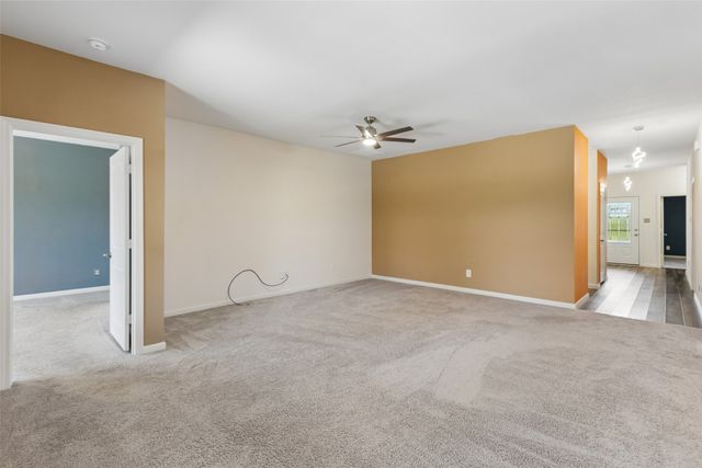 409 Stone Creek Boulevard, Glenn Heights, TX 75154