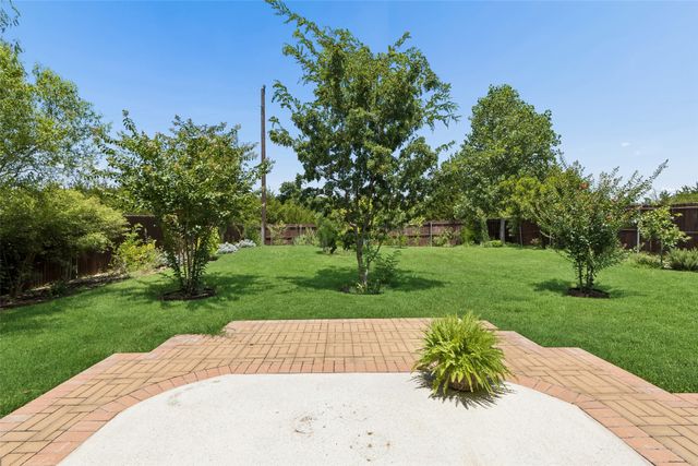 409 Stone Creek Boulevard, Glenn Heights, TX 75154