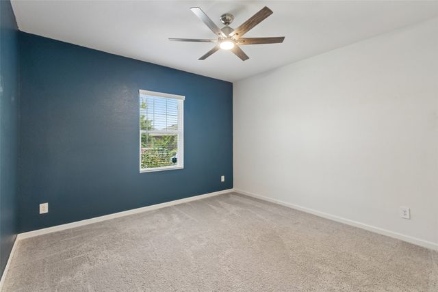 409 Stone Creek Boulevard, Glenn Heights, TX 75154
