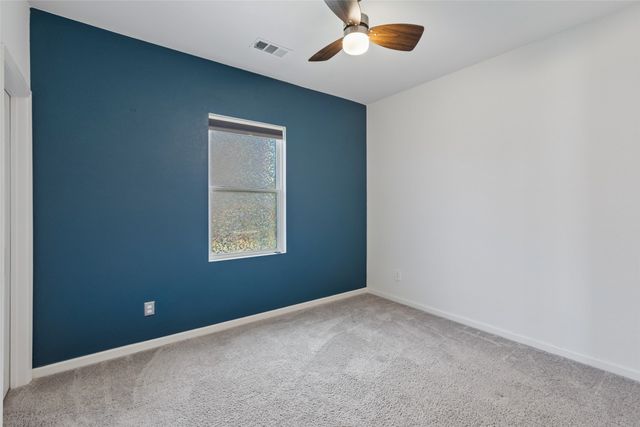 409 Stone Creek Boulevard, Glenn Heights, TX 75154