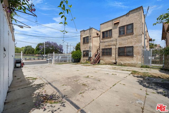 1501 S Ardmore Avenue, Los Angeles, CA 90006