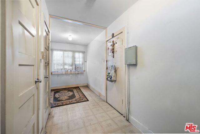 1501 S Ardmore Avenue, Los Angeles, CA 90006
