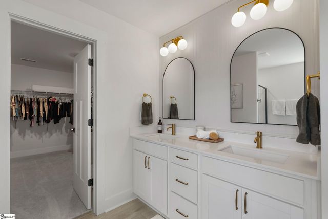 214 Moorish Circle, Simpsonville, SC 29681