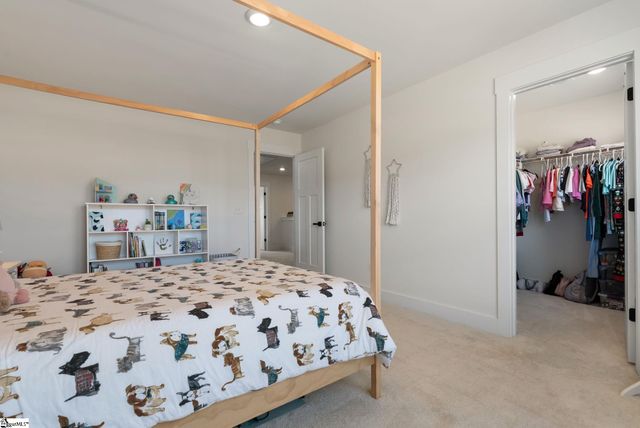 214 Moorish Circle, Simpsonville, SC 29681