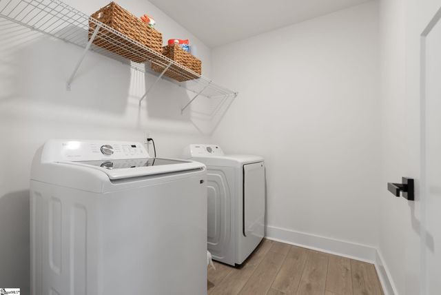 214 Moorish Circle, Simpsonville, SC 29681