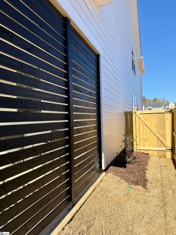 214 Moorish Circle, Simpsonville, SC 29681