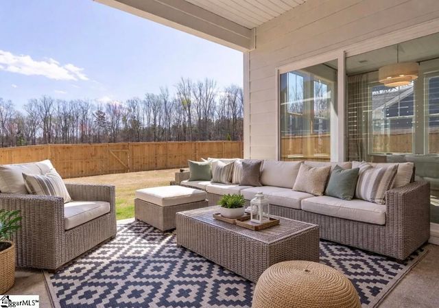 214 Moorish Circle, Simpsonville, SC 29681