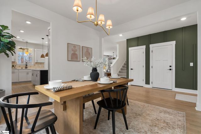 214 Moorish Circle, Simpsonville, SC 29681