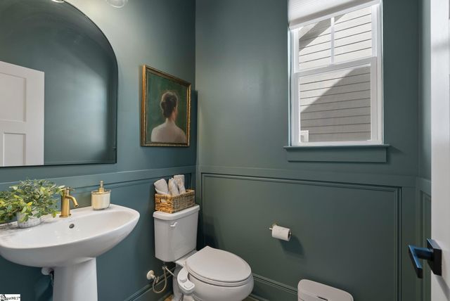 214 Moorish Circle, Simpsonville, SC 29681