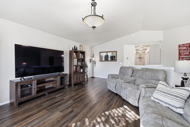 19223 E 6th Ave, Spokane Valley, WA 99016