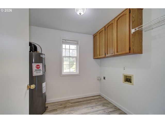 21618 Ne 147TH St, Brush Prairie, WA 98606