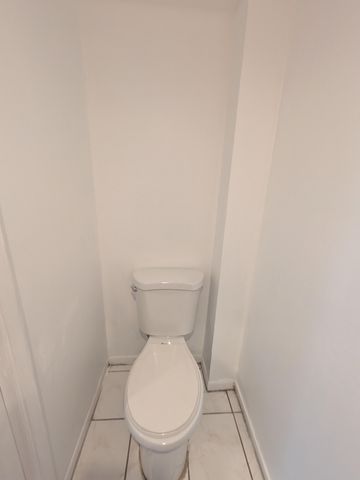 6603 Winfield Boulevard B-10, Margate, FL 33063