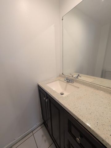 6603 Winfield Boulevard B-10, Margate, FL 33063