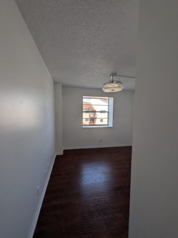 6603 Winfield Boulevard B-10, Margate, FL 33063