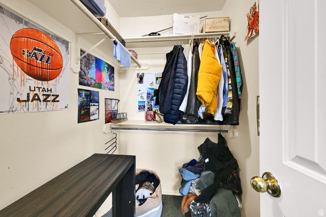 2382 N 450 W, Harrisville, UT 84414