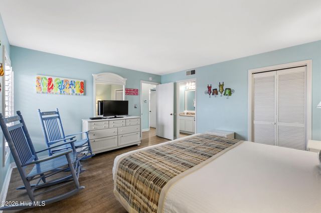 1615 Lake Park Boulevard S Unit 612, Carolina Beach, NC 28428