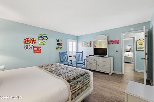 1615 Lake Park Boulevard S Unit 612, Carolina Beach, NC 28428
