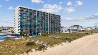 1615 Lake Park Boulevard S Unit 612, Carolina Beach, NC 28428