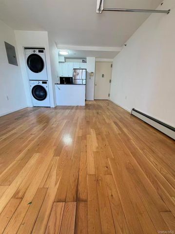 142-21 37th Avenue 5B, Flushing, NY 11354