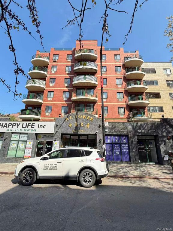 142-21 37th Avenue 5B, Flushing, NY 11354