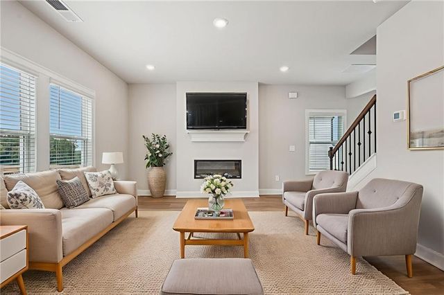 5030 Paravicini Place, Cumming, GA 30041