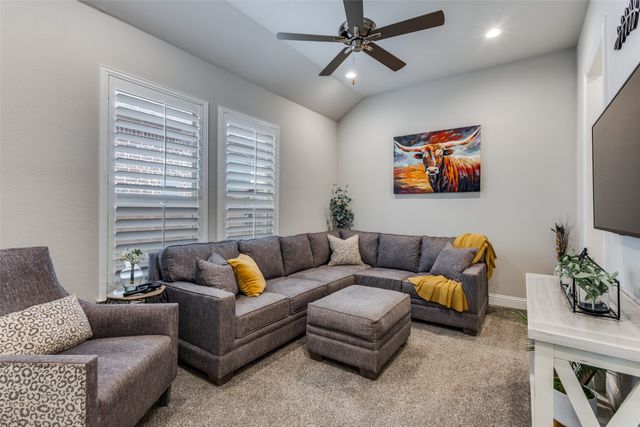 3926 Harrisburg Lane, Celina, TX 75009