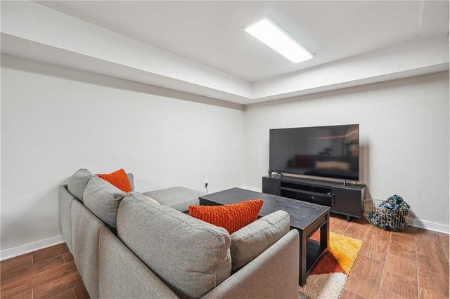 3483 GLENSFORD Drive, Decatur, GA 30032
