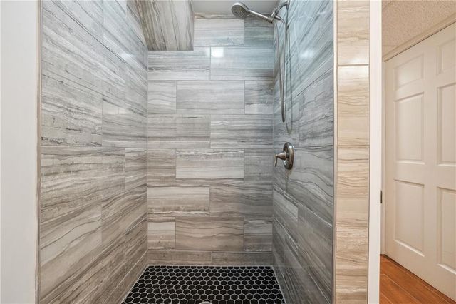 3483 GLENSFORD Drive, Decatur, GA 30032