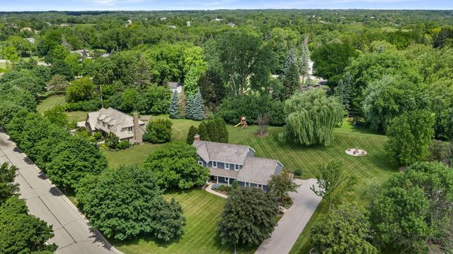 11912 N Lantern LANE, Mequon, WI 53092
