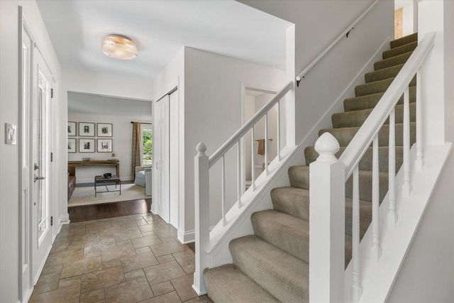 11912 N Lantern LANE, Mequon, WI 53092