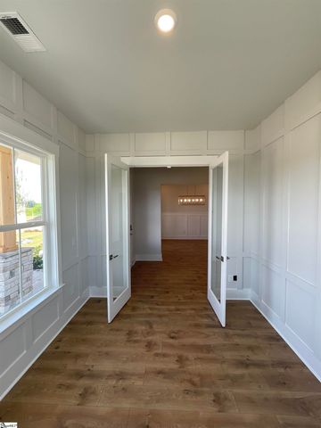 700 Timber Grove Drive, Simpsonville, SC 29681