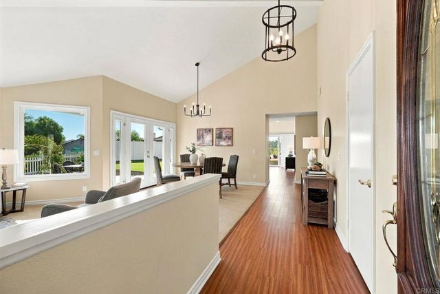 3367 Corte Tiburon, Carlsbad, CA 92009