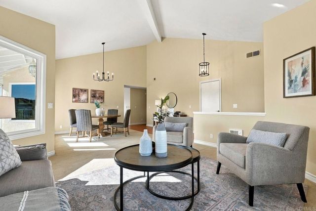 3367 Corte Tiburon, Carlsbad, CA 92009
