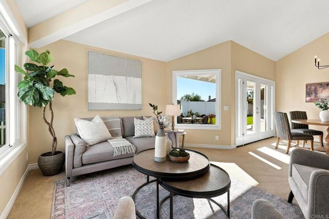 3367 Corte Tiburon, Carlsbad, CA 92009