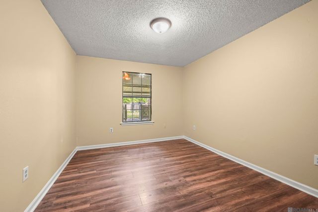 4821 Cross Keys Dr, Saint George, LA 70817