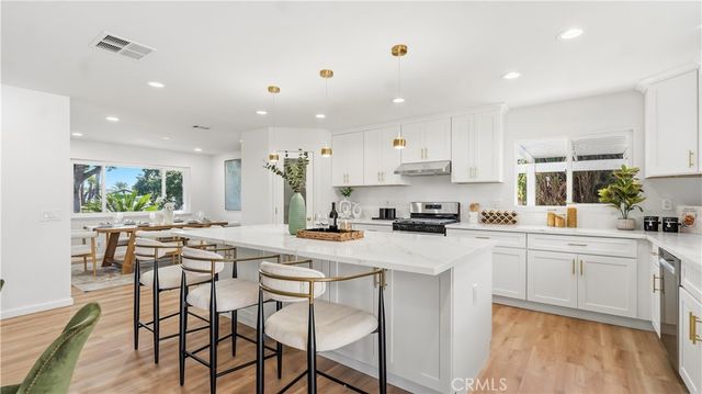 1510 S Oaks, Ontario, CA 91762