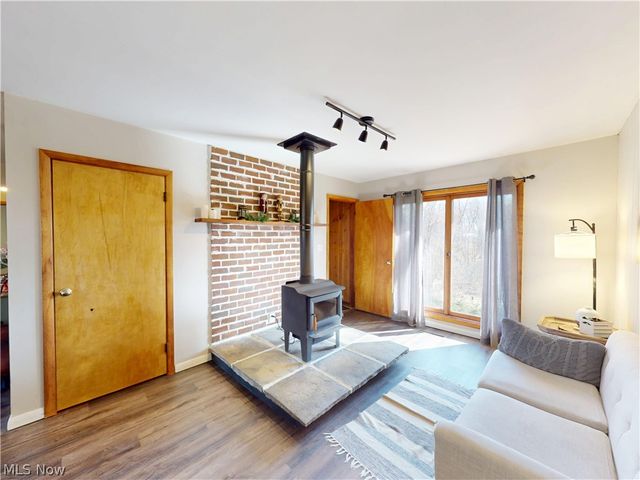 4328 Sunnybrook Road, Kent, OH 44240