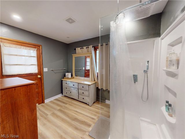 4328 Sunnybrook Road, Kent, OH 44240