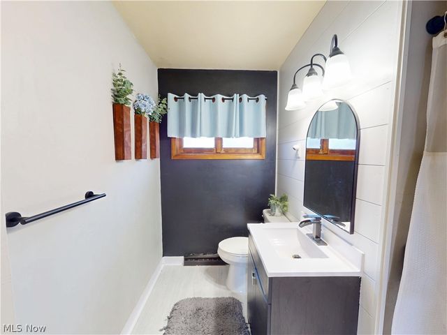 4328 Sunnybrook Road, Kent, OH 44240