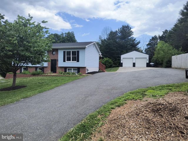 34 LOVE RUN RD, Colora, MD 21917