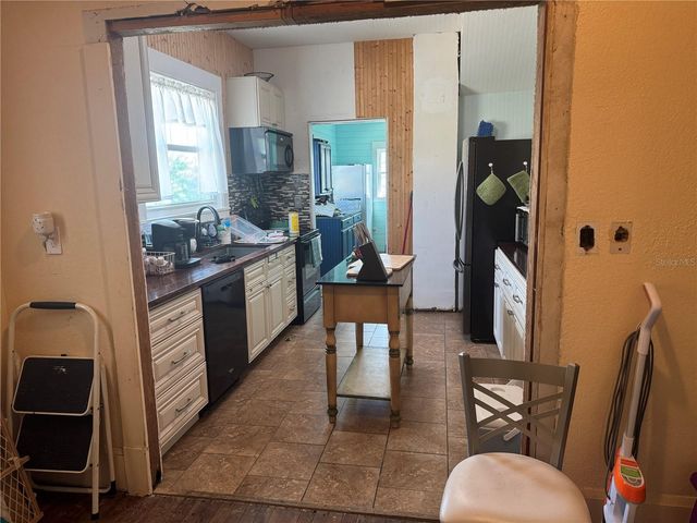 131 S 2ND STREET, Haines City, FL 33844