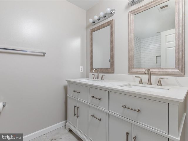 118 JENNY CT, Strasburg, VA 22657