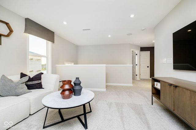 9471 Jackson Way, Avon, IN 46123